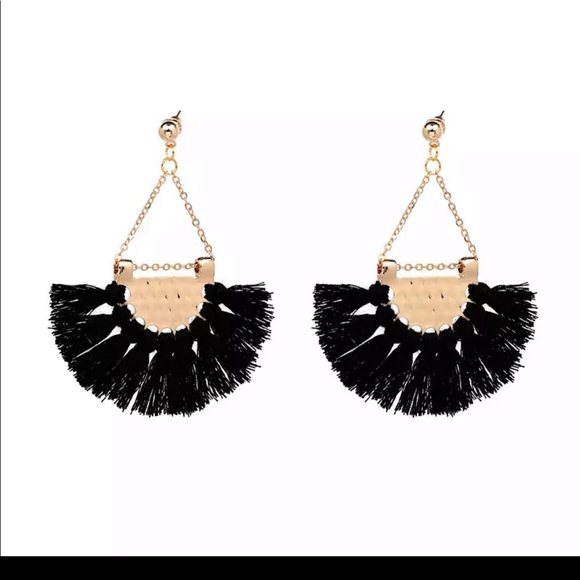 • Audrey • Red or Black Fringe Statement Earrings - Picture 3 of 4